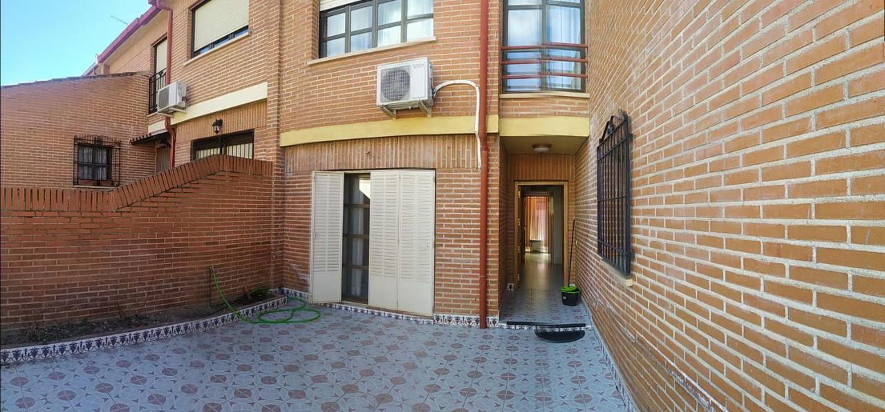 Habitacion Privada Doble En Толедо Экстерьер фото